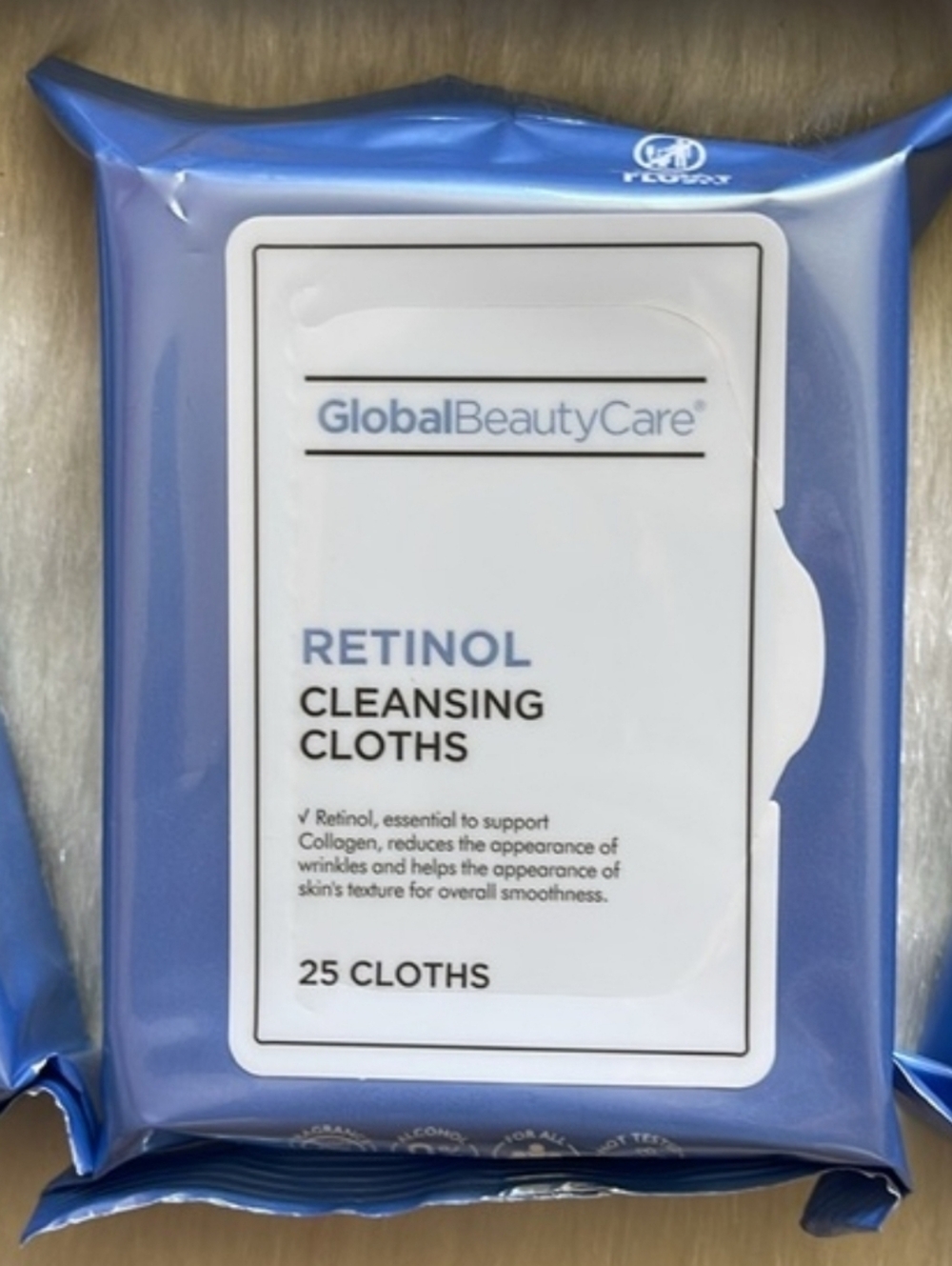 NWT-Global Beauty Care Retinol Cleansing Cloths - 2 Packs Included
